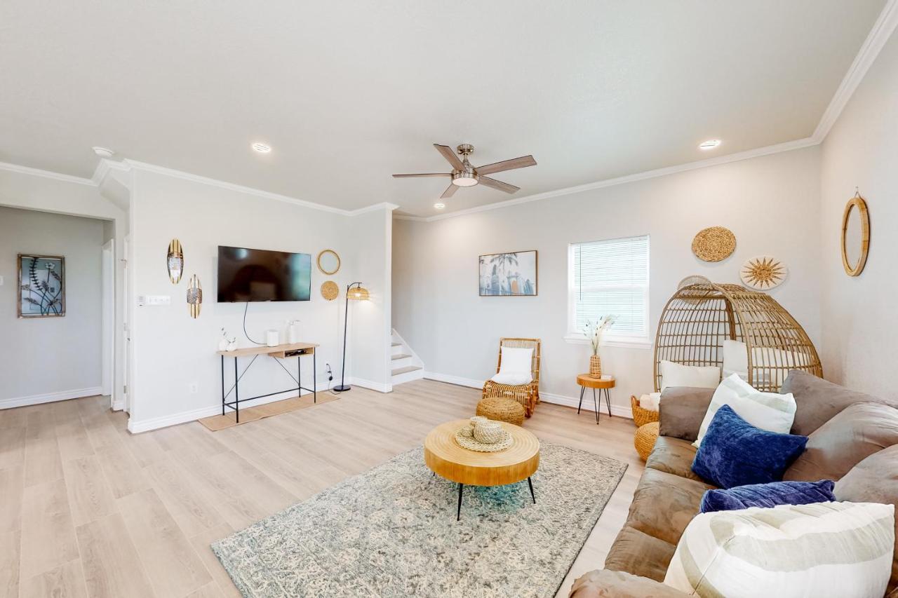 Caisson Modern Hébergement de vacances Surfside Beach